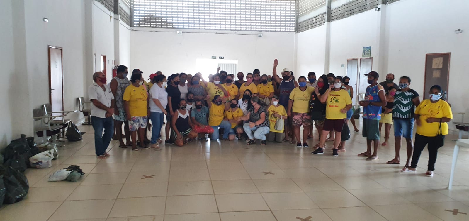 PAA: Prefeitura distribui alimentos para 200 famílias em Sapé