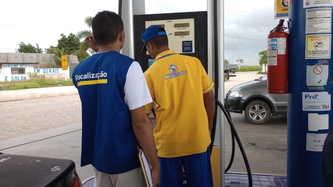 Procon Sapé fiscaliza aumento dos preços de combustíveis