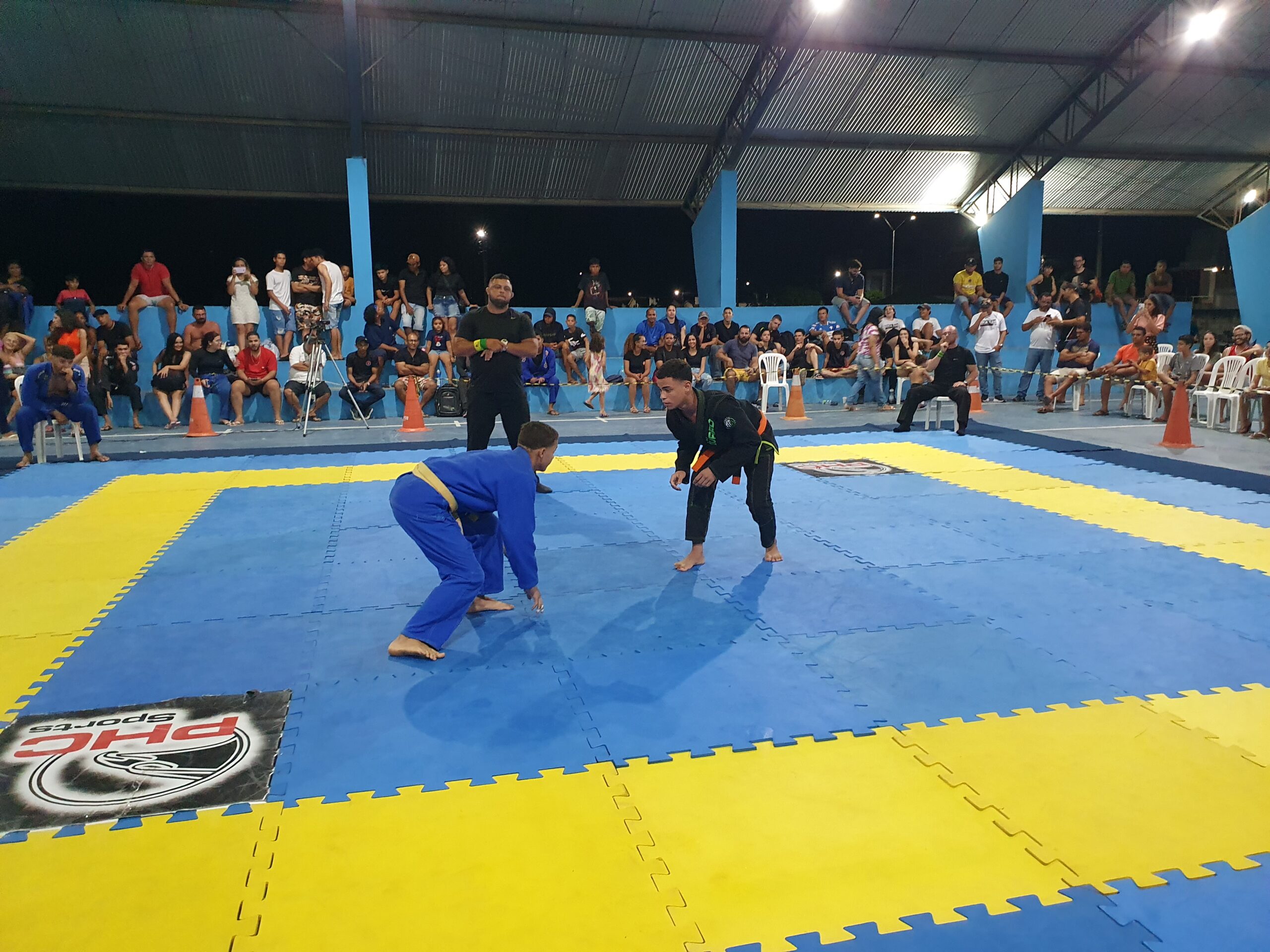 Sapé Fight chega ao fim com disputa entre atletas de jiu-jitsu